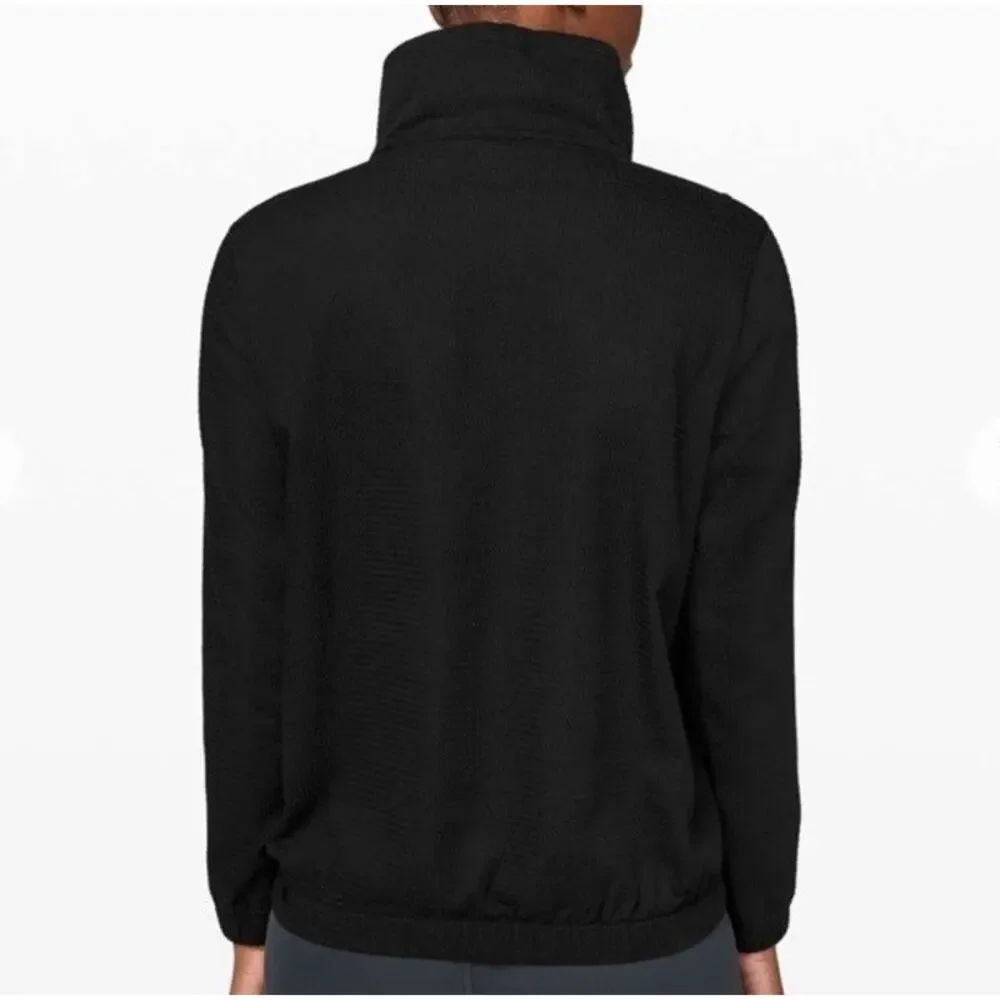 Lululemon Women's Medium Black Anorak Pack Light Pullover Hoodie Jacket - Picture 4 of 13